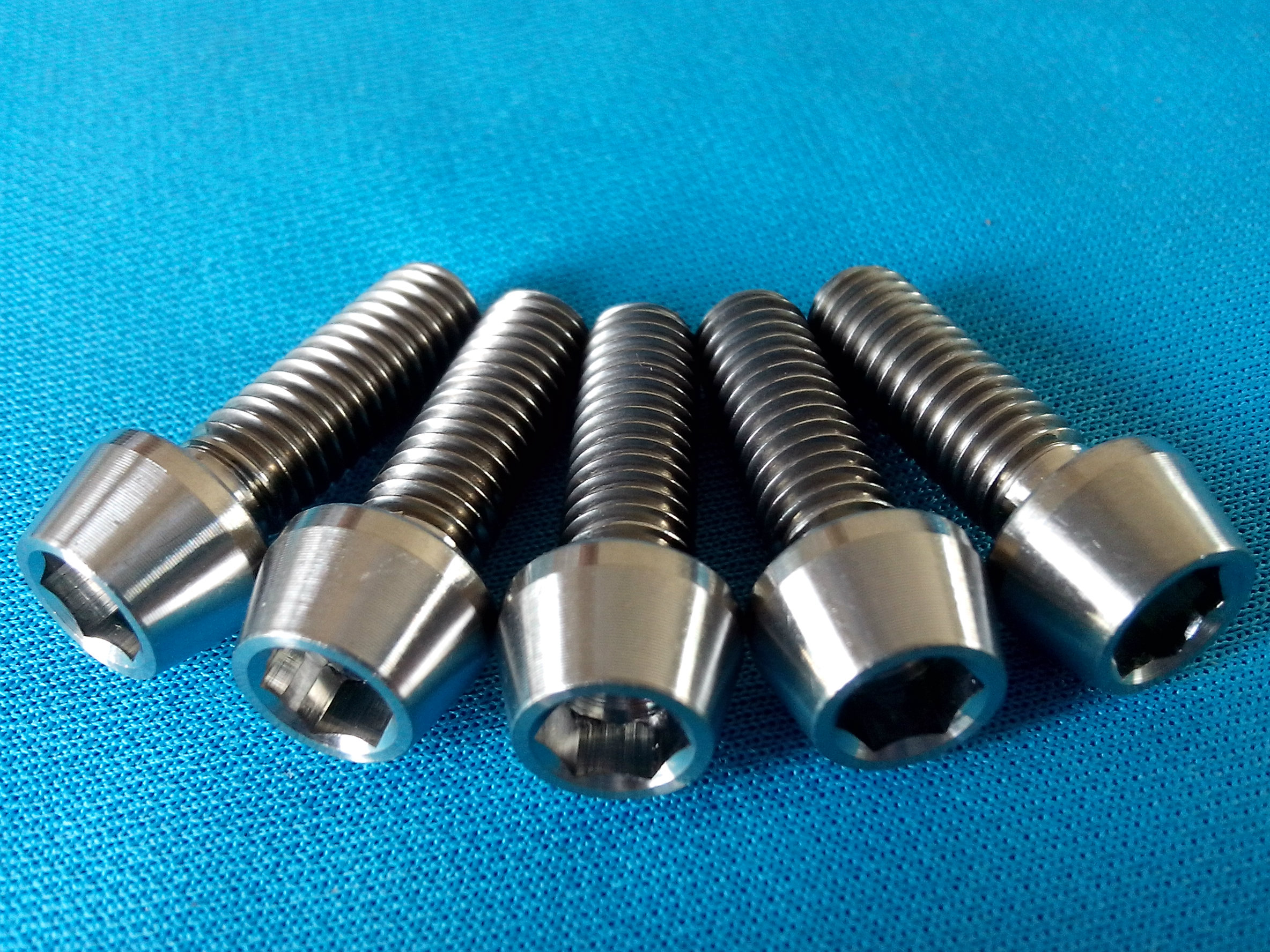 ti-tapered-socket-bolt.jpg